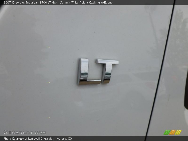 Summit White / Light Cashmere/Ebony 2007 Chevrolet Suburban 1500 LT 4x4