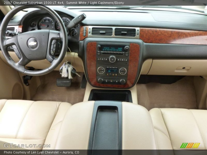 Summit White / Light Cashmere/Ebony 2007 Chevrolet Suburban 1500 LT 4x4