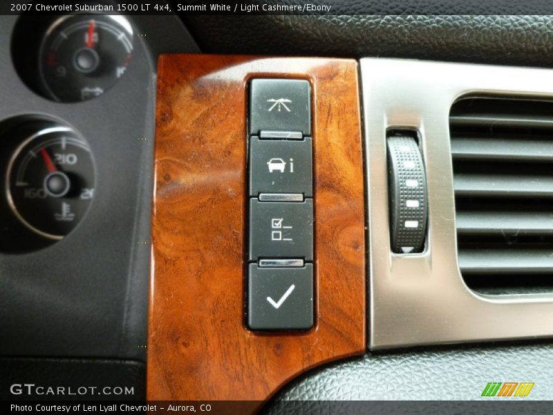 Summit White / Light Cashmere/Ebony 2007 Chevrolet Suburban 1500 LT 4x4