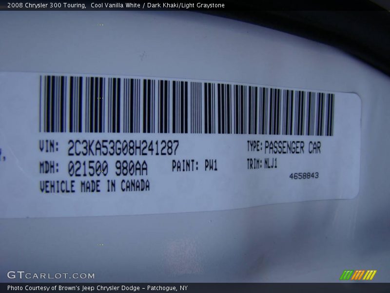 Cool Vanilla White / Dark Khaki/Light Graystone 2008 Chrysler 300 Touring