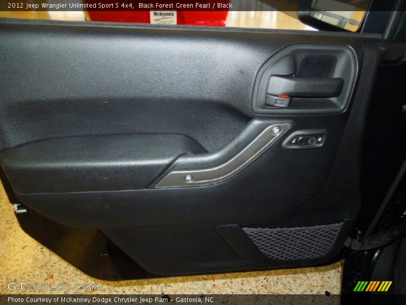 Black Forest Green Pearl / Black 2012 Jeep Wrangler Unlimited Sport S 4x4