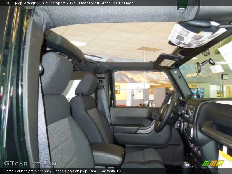 Black Forest Green Pearl / Black 2012 Jeep Wrangler Unlimited Sport S 4x4