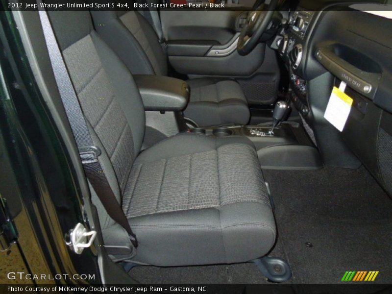 Black Forest Green Pearl / Black 2012 Jeep Wrangler Unlimited Sport S 4x4