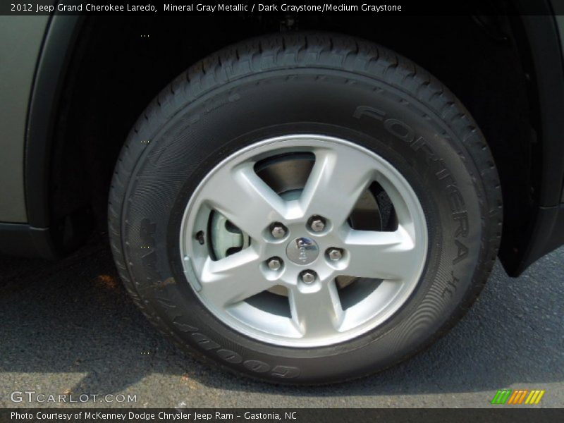 Mineral Gray Metallic / Dark Graystone/Medium Graystone 2012 Jeep Grand Cherokee Laredo