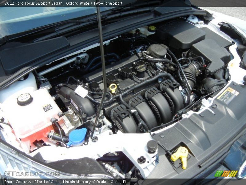 Oxford White / Two-Tone Sport 2012 Ford Focus SE Sport Sedan