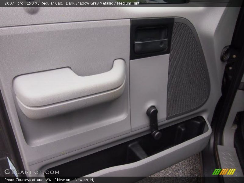 Dark Shadow Grey Metallic / Medium Flint 2007 Ford F150 XL Regular Cab