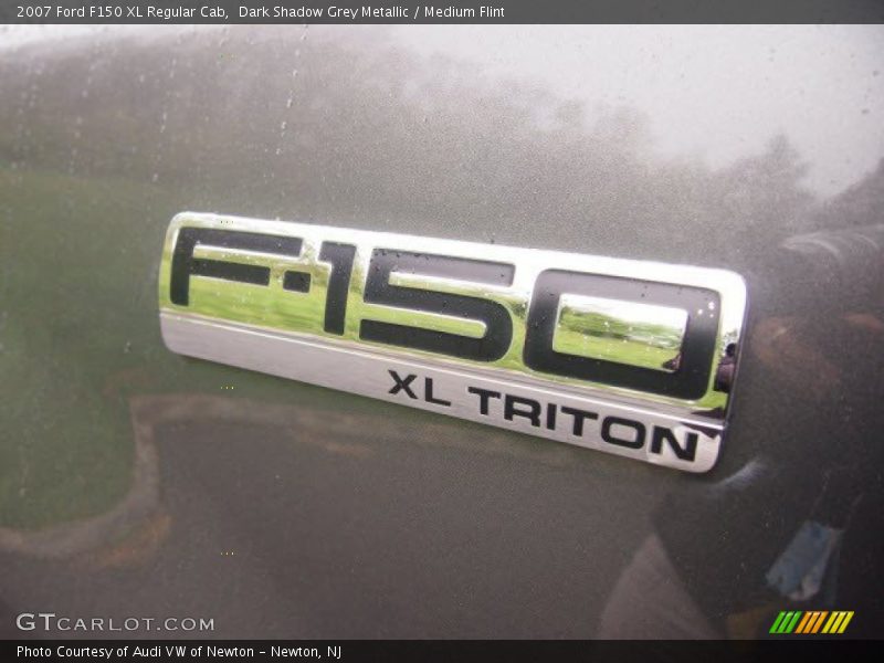 Dark Shadow Grey Metallic / Medium Flint 2007 Ford F150 XL Regular Cab