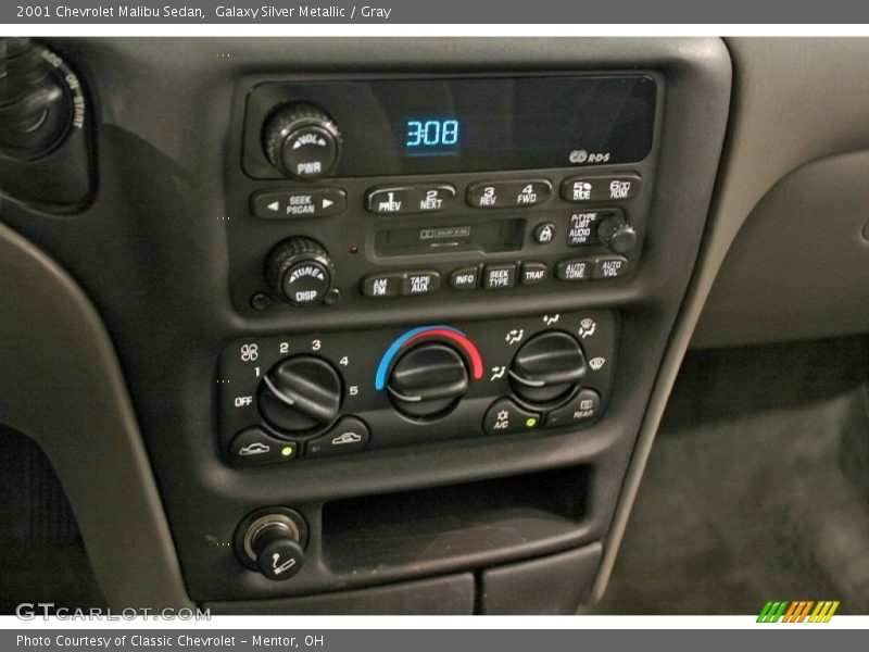 Galaxy Silver Metallic / Gray 2001 Chevrolet Malibu Sedan