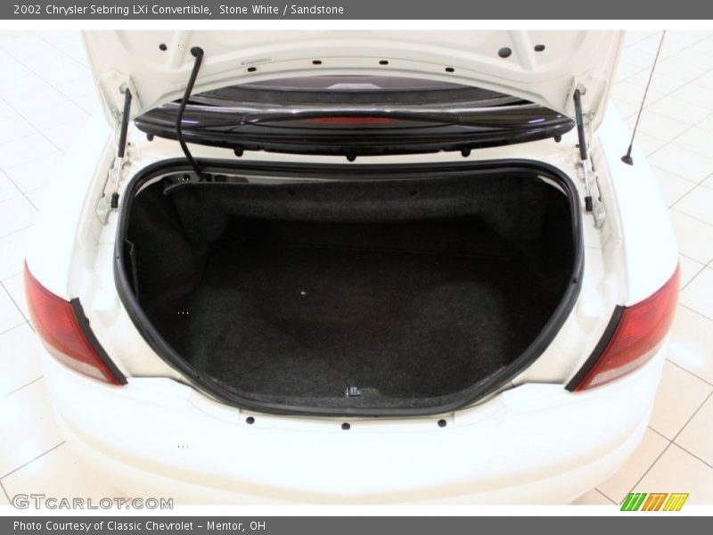  2002 Sebring LXi Convertible Trunk