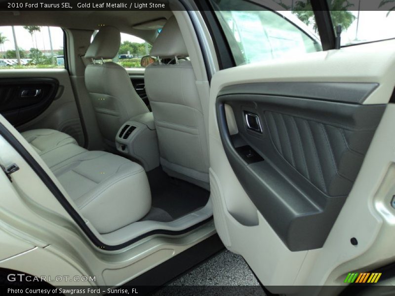 Gold Leaf Metallic / Light Stone 2010 Ford Taurus SEL