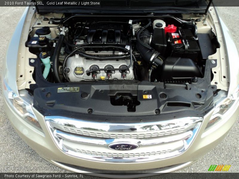 Gold Leaf Metallic / Light Stone 2010 Ford Taurus SEL