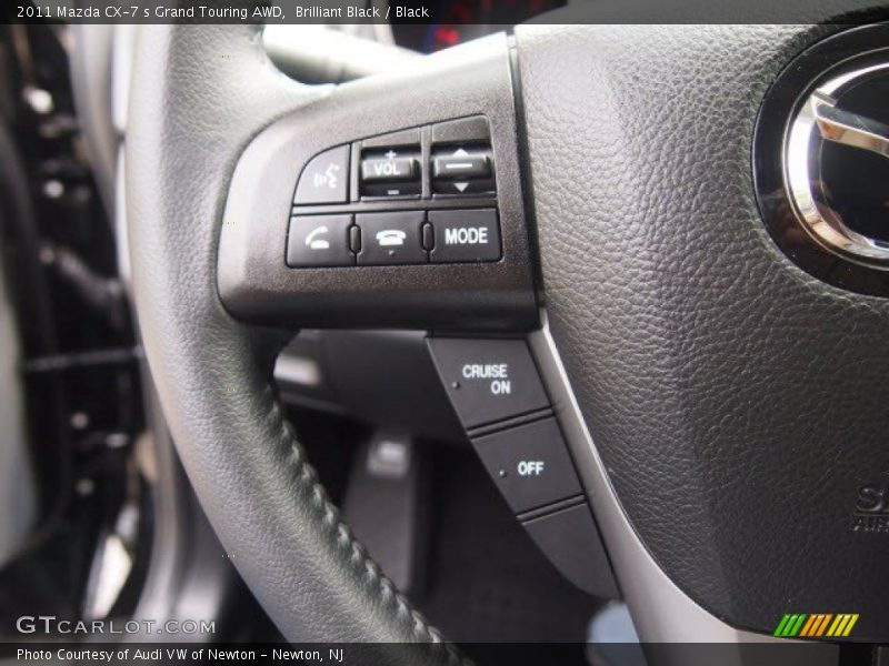 Controls of 2011 CX-7 s Grand Touring AWD