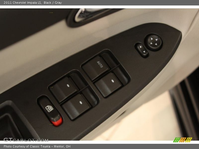 Black / Gray 2011 Chevrolet Impala LS