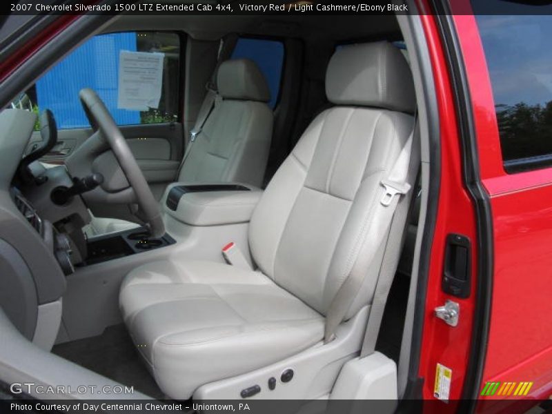 Front Seat of 2007 Silverado 1500 LTZ Extended Cab 4x4