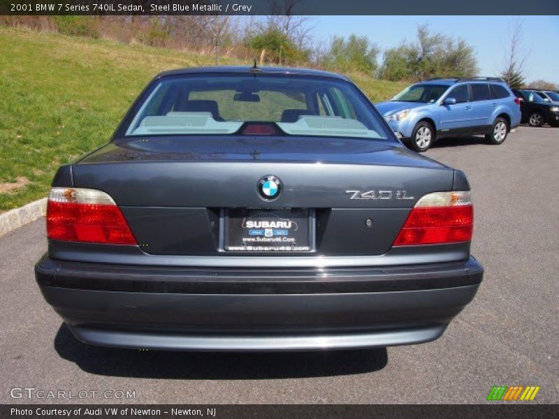 Steel Blue Metallic / Grey 2001 BMW 7 Series 740iL Sedan