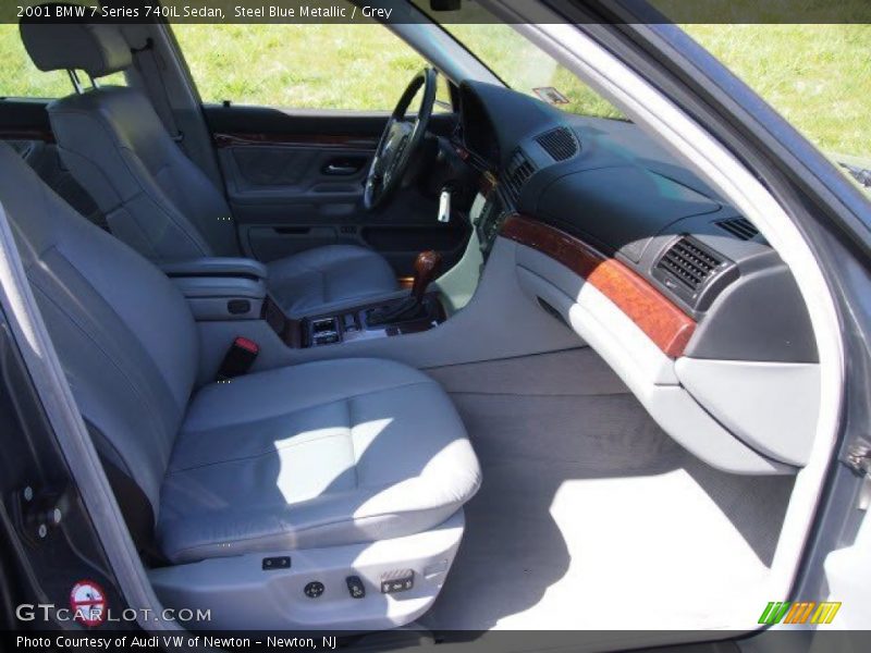 Steel Blue Metallic / Grey 2001 BMW 7 Series 740iL Sedan