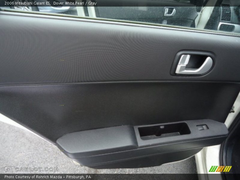 Dover White Pearl / Gray 2006 Mitsubishi Galant ES