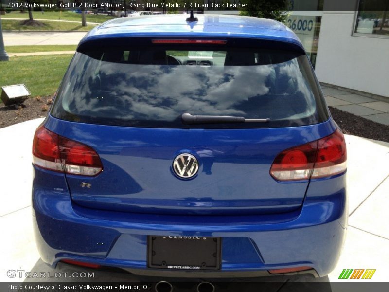 Rising Blue Metallic / R Titan Black Leather 2012 Volkswagen Golf R 2 Door 4Motion