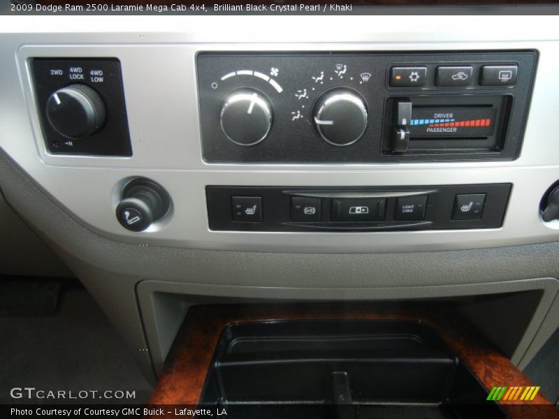 Controls of 2009 Ram 2500 Laramie Mega Cab 4x4