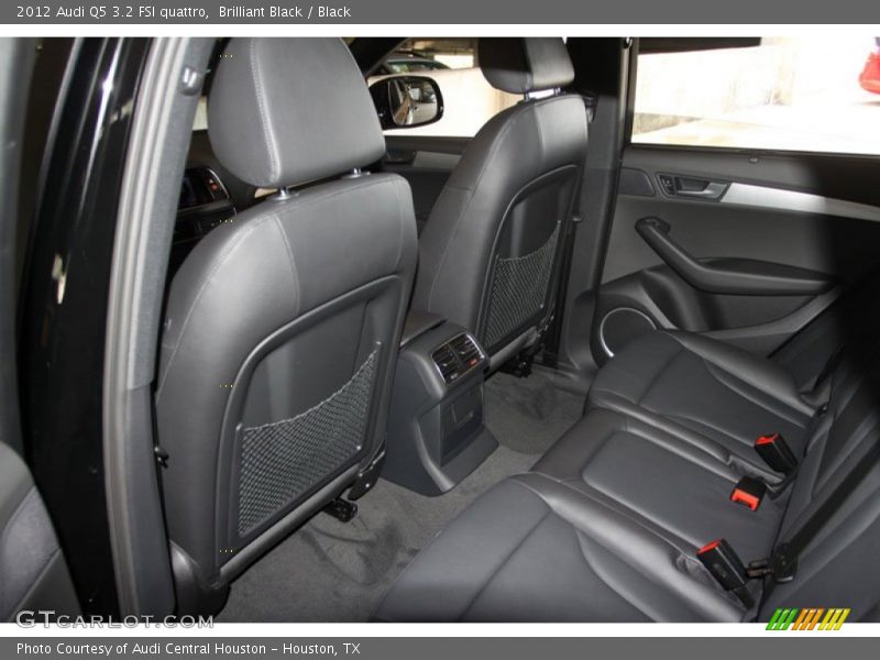 Brilliant Black / Black 2012 Audi Q5 3.2 FSI quattro