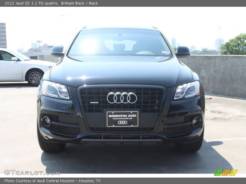 Brilliant Black / Black 2012 Audi Q5 3.2 FSI quattro