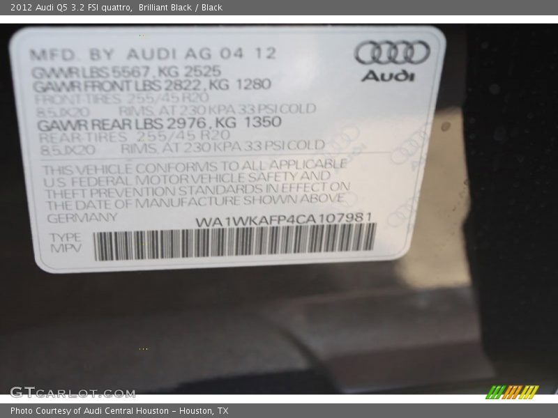 Brilliant Black / Black 2012 Audi Q5 3.2 FSI quattro