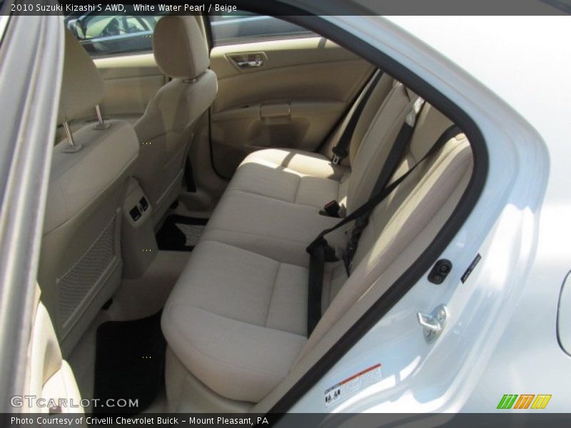 Rear Seat of 2010 Kizashi S AWD