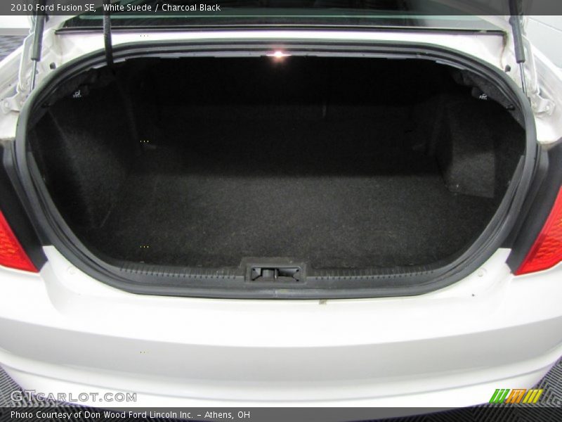 White Suede / Charcoal Black 2010 Ford Fusion SE
