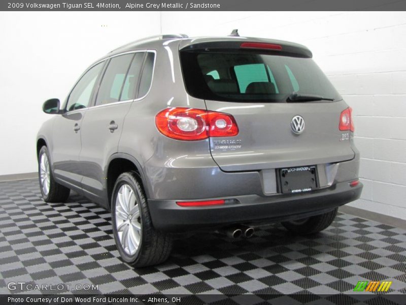 Alpine Grey Metallic / Sandstone 2009 Volkswagen Tiguan SEL 4Motion