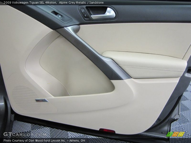 Alpine Grey Metallic / Sandstone 2009 Volkswagen Tiguan SEL 4Motion