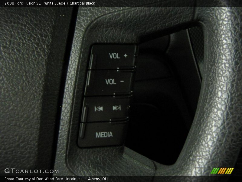 White Suede / Charcoal Black 2008 Ford Fusion SE