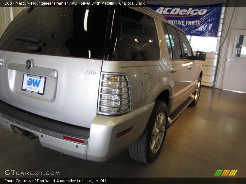 Silver Birch Metallic / Charcoal Black 2007 Mercury Mountaineer Premier AWD