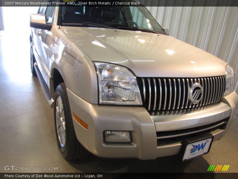 Silver Birch Metallic / Charcoal Black 2007 Mercury Mountaineer Premier AWD