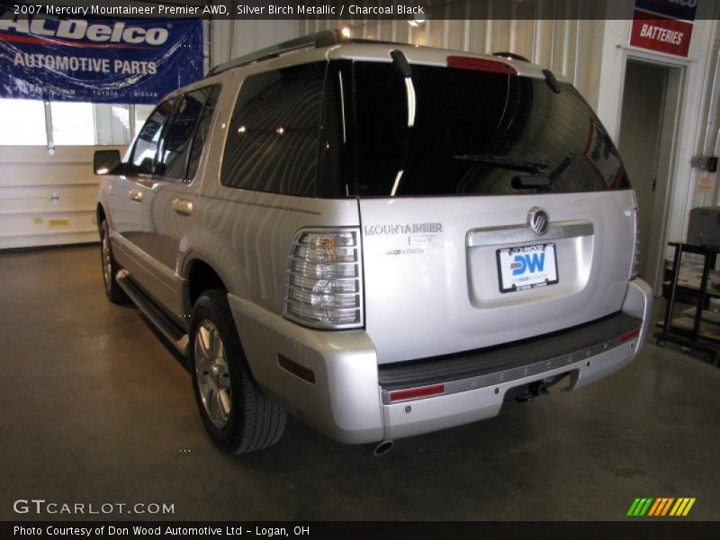 Silver Birch Metallic / Charcoal Black 2007 Mercury Mountaineer Premier AWD