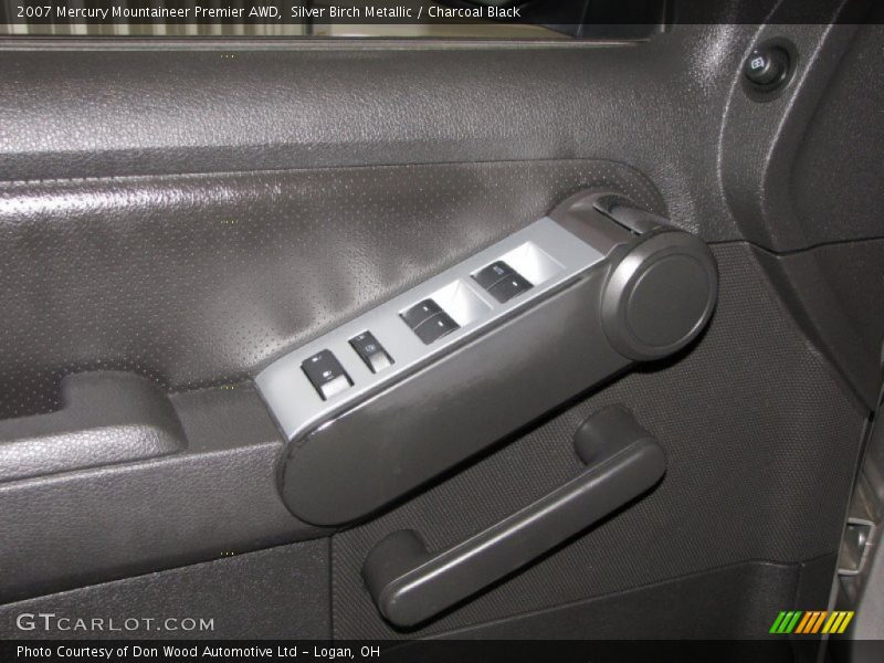 Silver Birch Metallic / Charcoal Black 2007 Mercury Mountaineer Premier AWD
