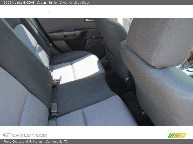 Sunlight Silver Metallic / Black 2006 Mazda MAZDA3 i Sedan