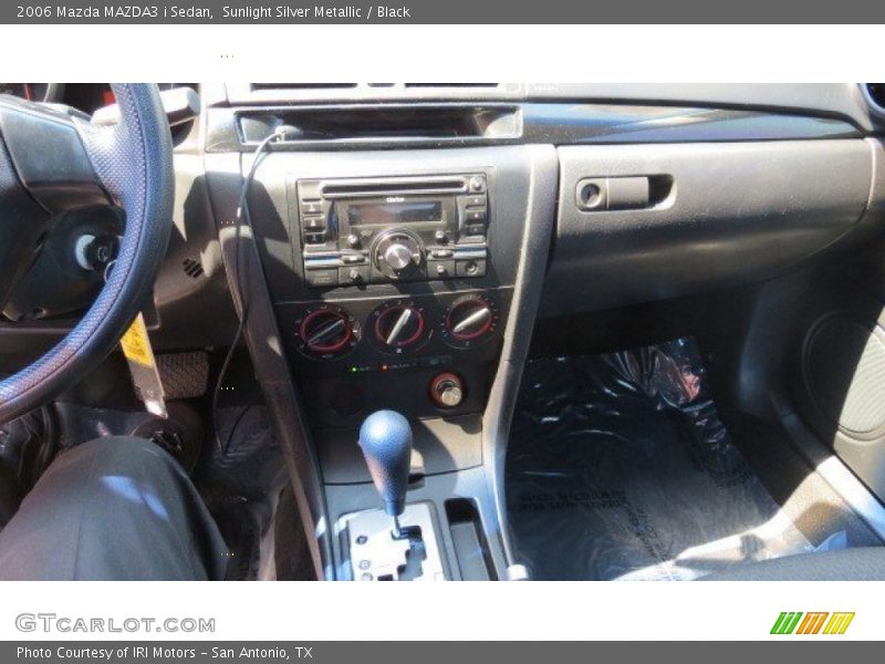 Sunlight Silver Metallic / Black 2006 Mazda MAZDA3 i Sedan