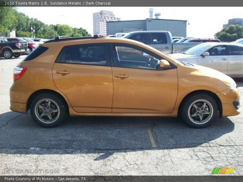 Sundance Metallic / Dark Charcoal 2010 Toyota Matrix 1.8