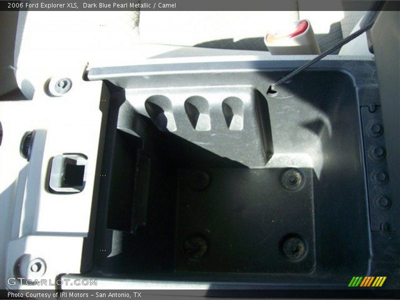 Dark Blue Pearl Metallic / Camel 2006 Ford Explorer XLS