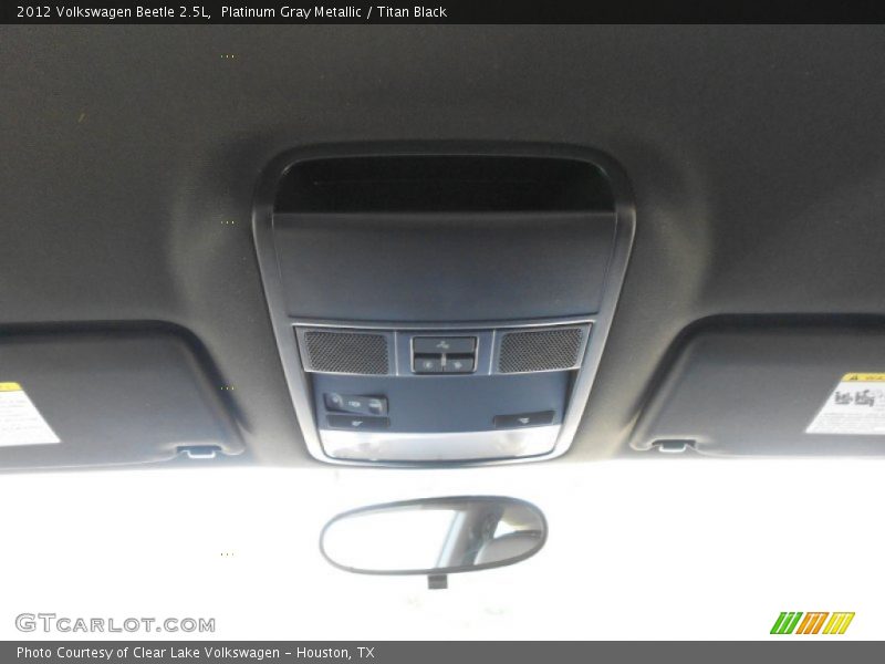 Platinum Gray Metallic / Titan Black 2012 Volkswagen Beetle 2.5L