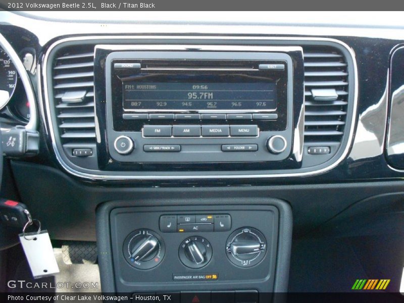 Audio System of 2012 Beetle 2.5L