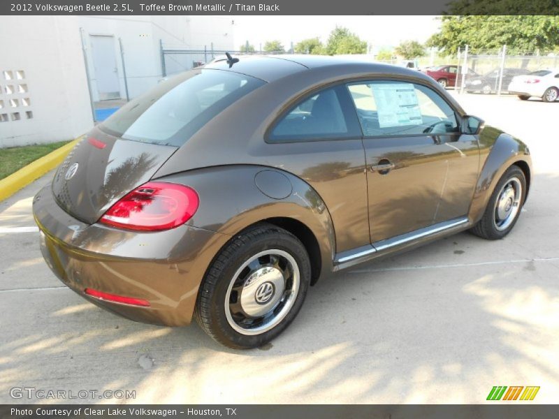 Toffee Brown Metallic / Titan Black 2012 Volkswagen Beetle 2.5L