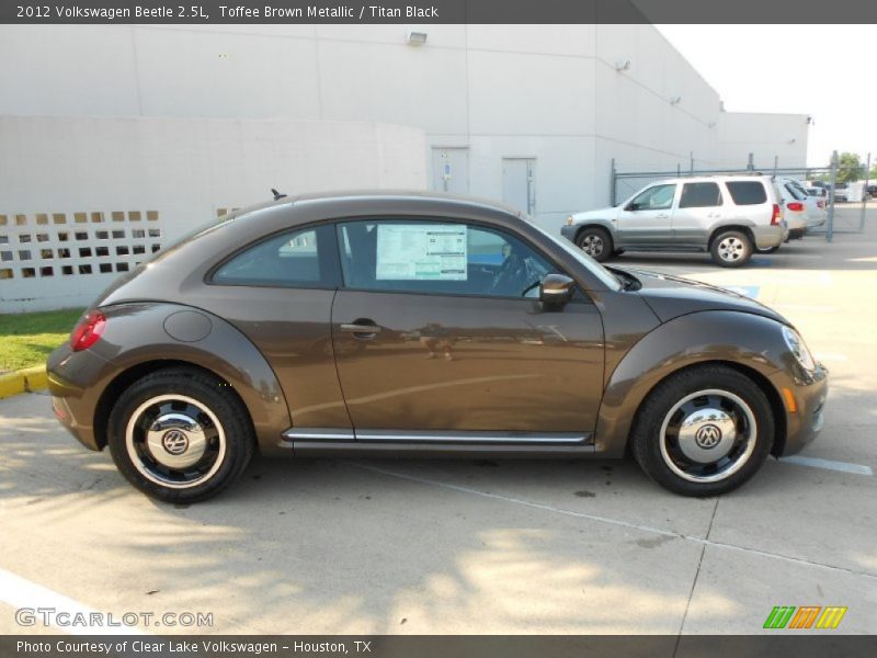 Toffee Brown Metallic / Titan Black 2012 Volkswagen Beetle 2.5L