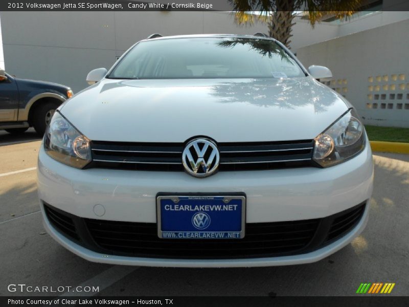 Candy White / Cornsilk Beige 2012 Volkswagen Jetta SE SportWagen