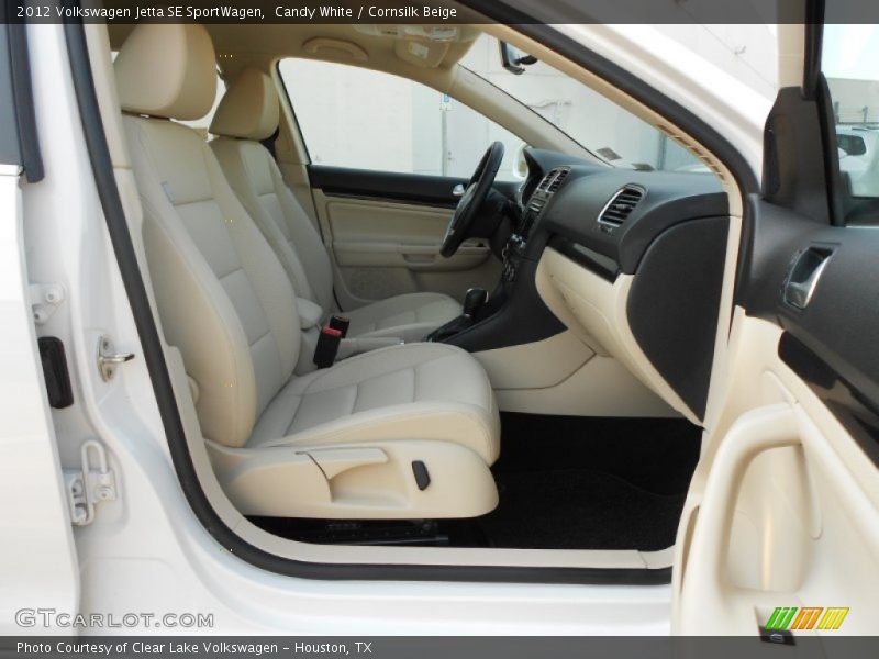 Front Seat of 2012 Jetta SE SportWagen