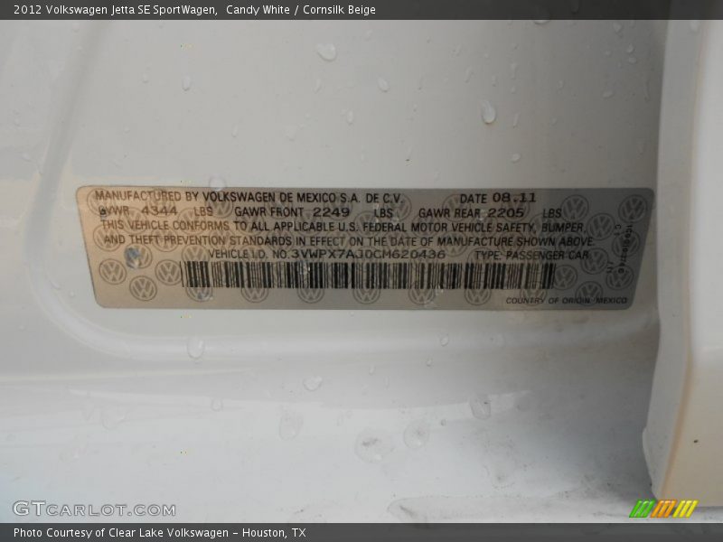 Candy White / Cornsilk Beige 2012 Volkswagen Jetta SE SportWagen