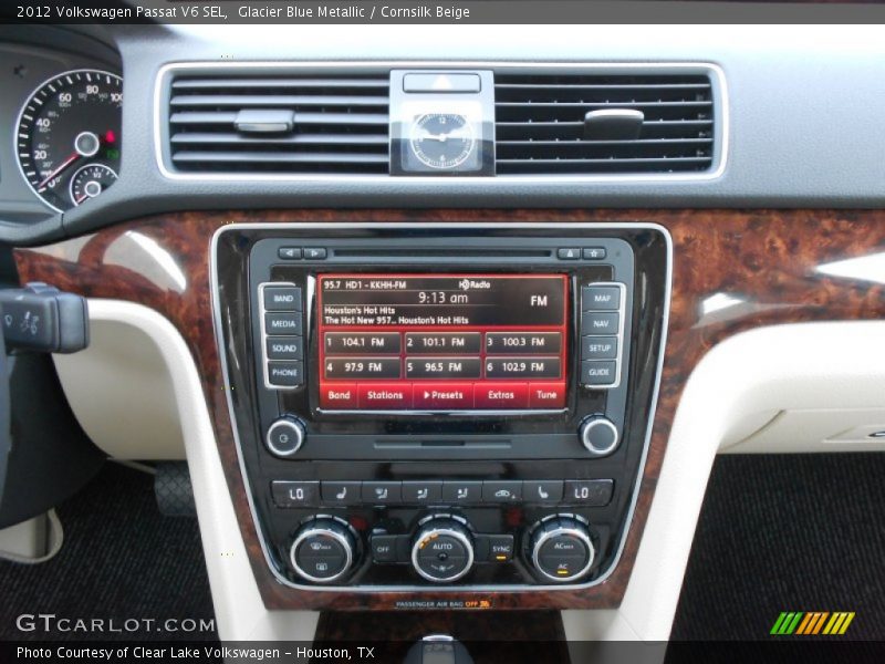 Controls of 2012 Passat V6 SEL