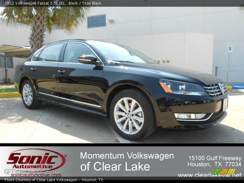 Black / Titan Black 2012 Volkswagen Passat 2.5L SEL