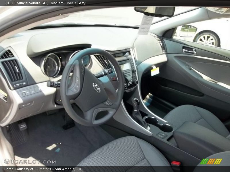 Radiant Silver / Gray 2013 Hyundai Sonata GLS