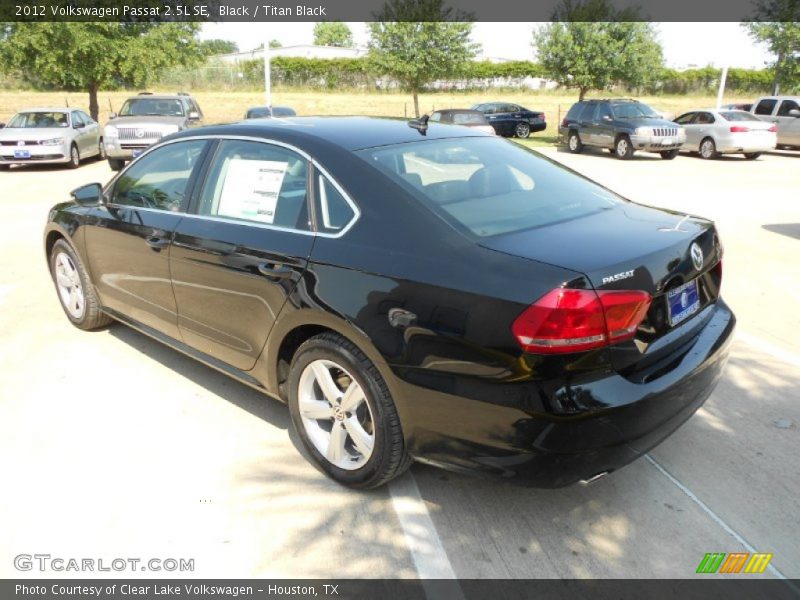 Black / Titan Black 2012 Volkswagen Passat 2.5L SE